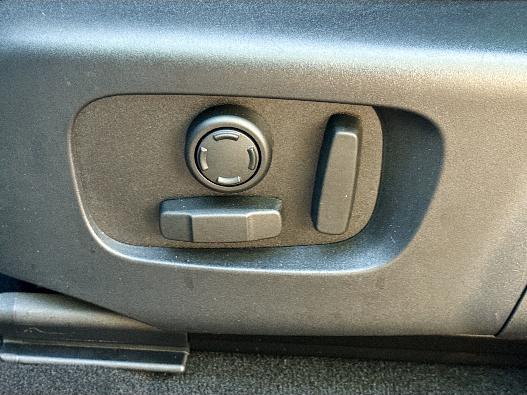 Used 2026 Land Rover Range Rover Evoque S image 24