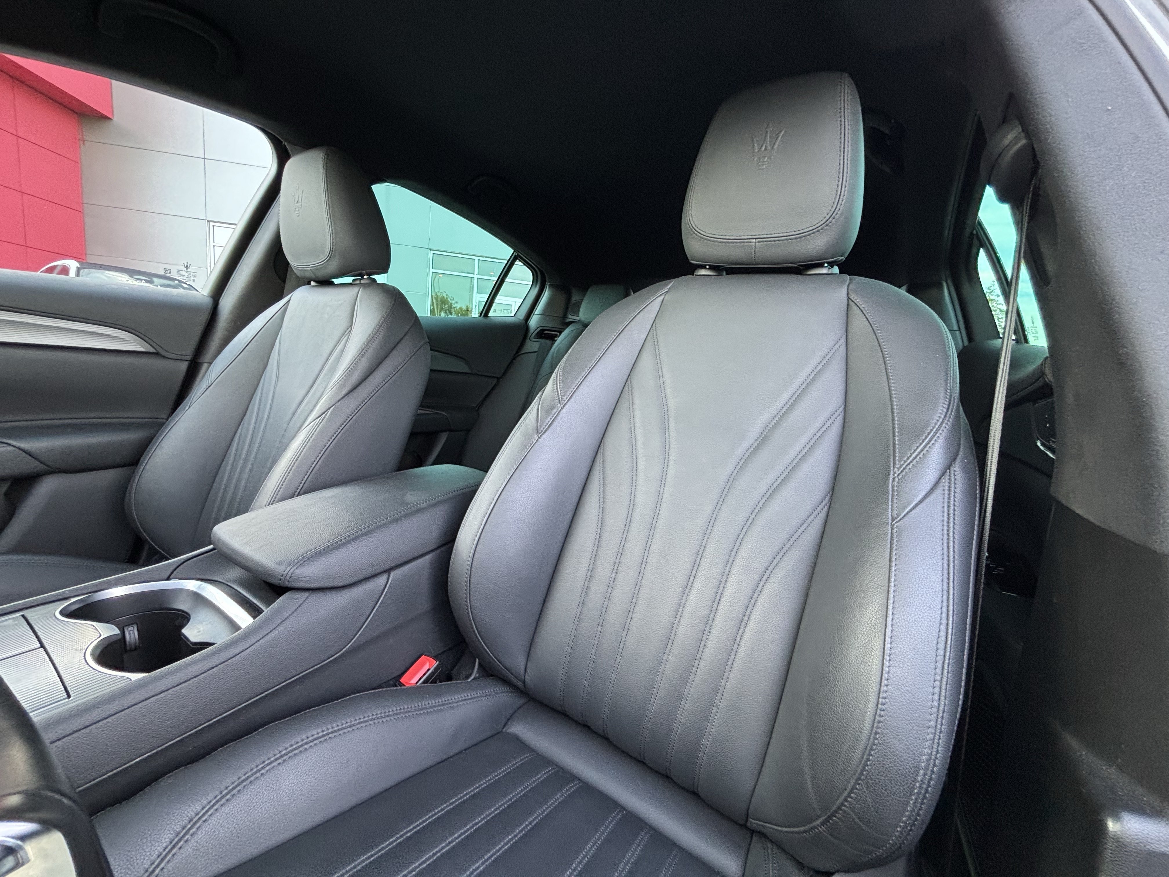 Used 2024 Maserati Grecale GT AWD/4WD image 27