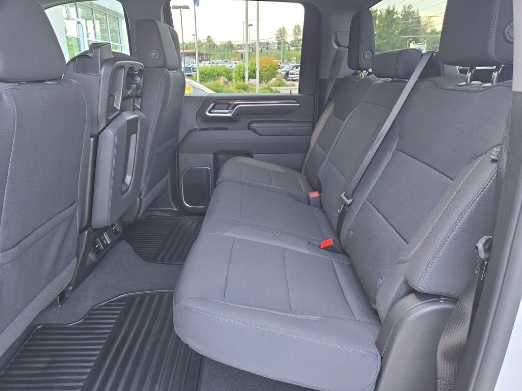 Used 2025 Chevrolet Silverado 2500 LT w/ Convenience Package image 15