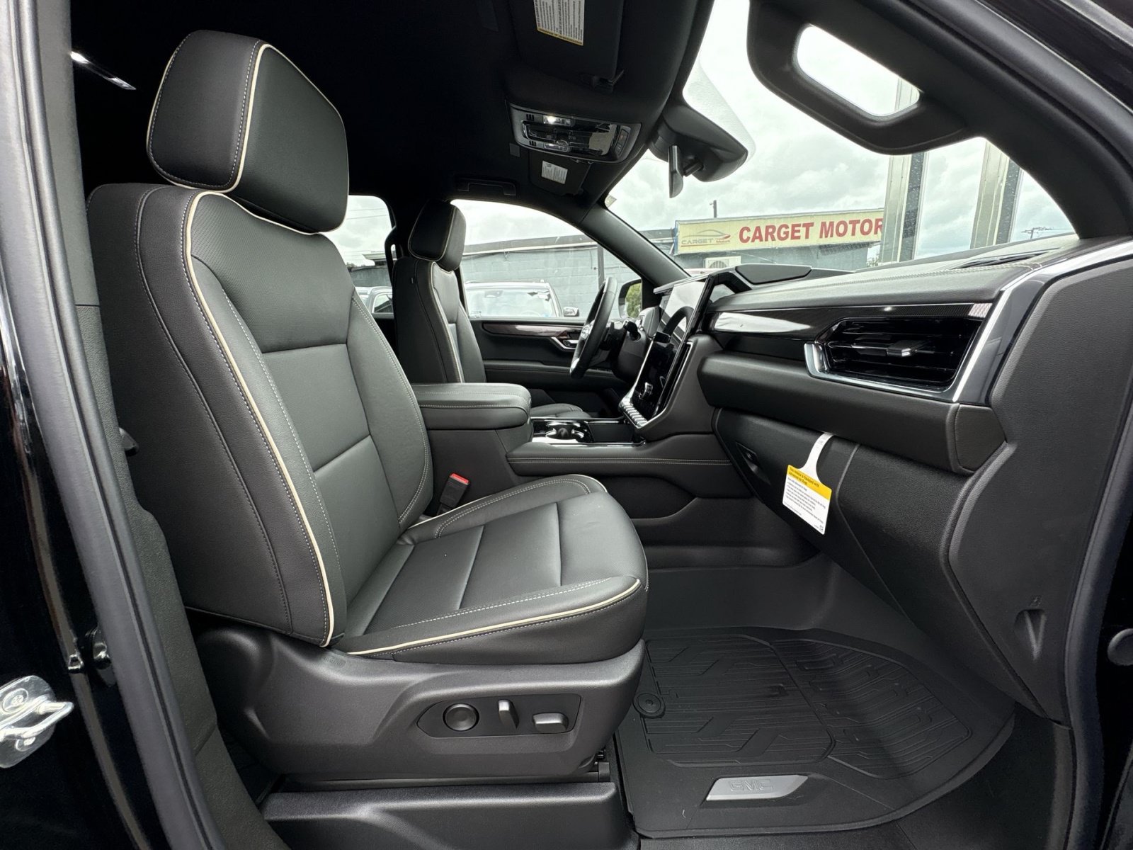 New 2026 GMC Yukon XL Elevation AWD/4WD image 29