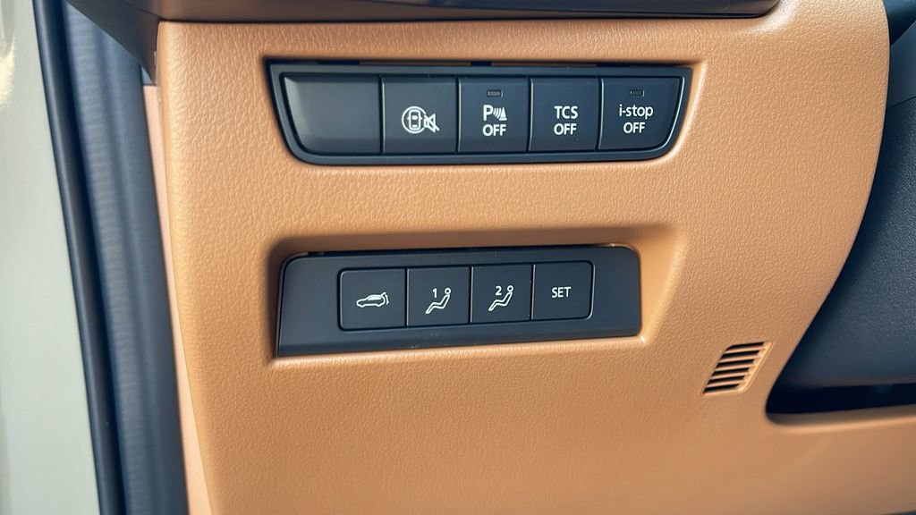 New 2025 MAZDA CX-70 3.3 Turbo S w/ Premium Plus image 25