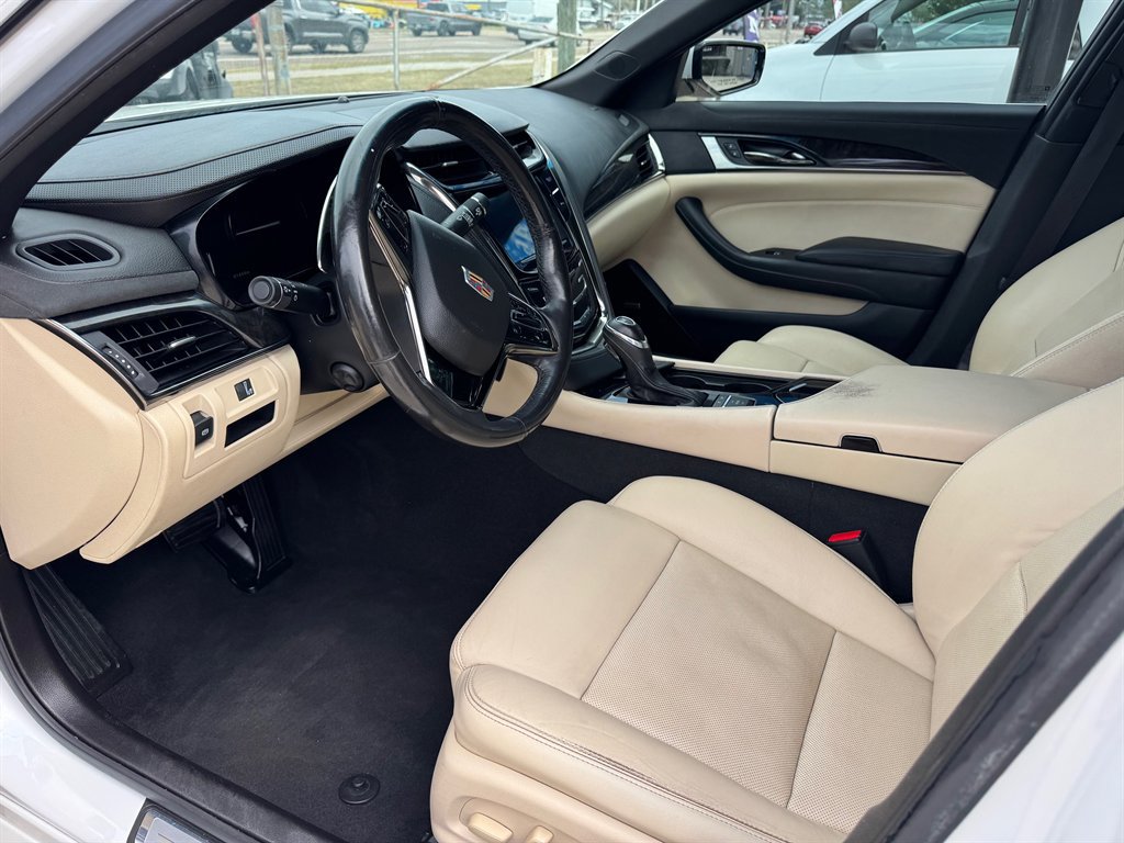 Used 2019 Cadillac CTS Luxury RWD image 12
