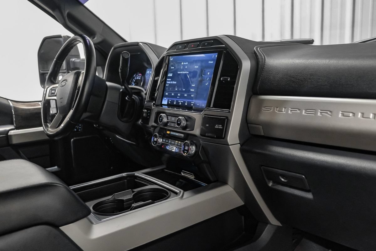 Used 2022 Ford F250 Lariat w/ Black Appearance Package AWD/4WD image 12
