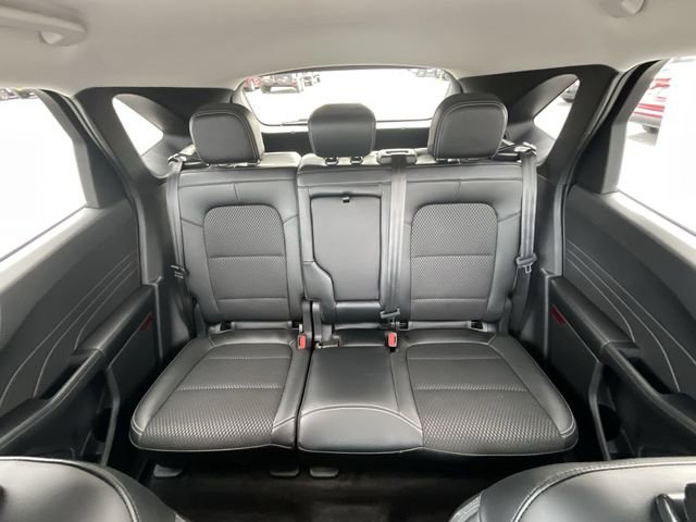 New 2025 Ford Escape SE image 22