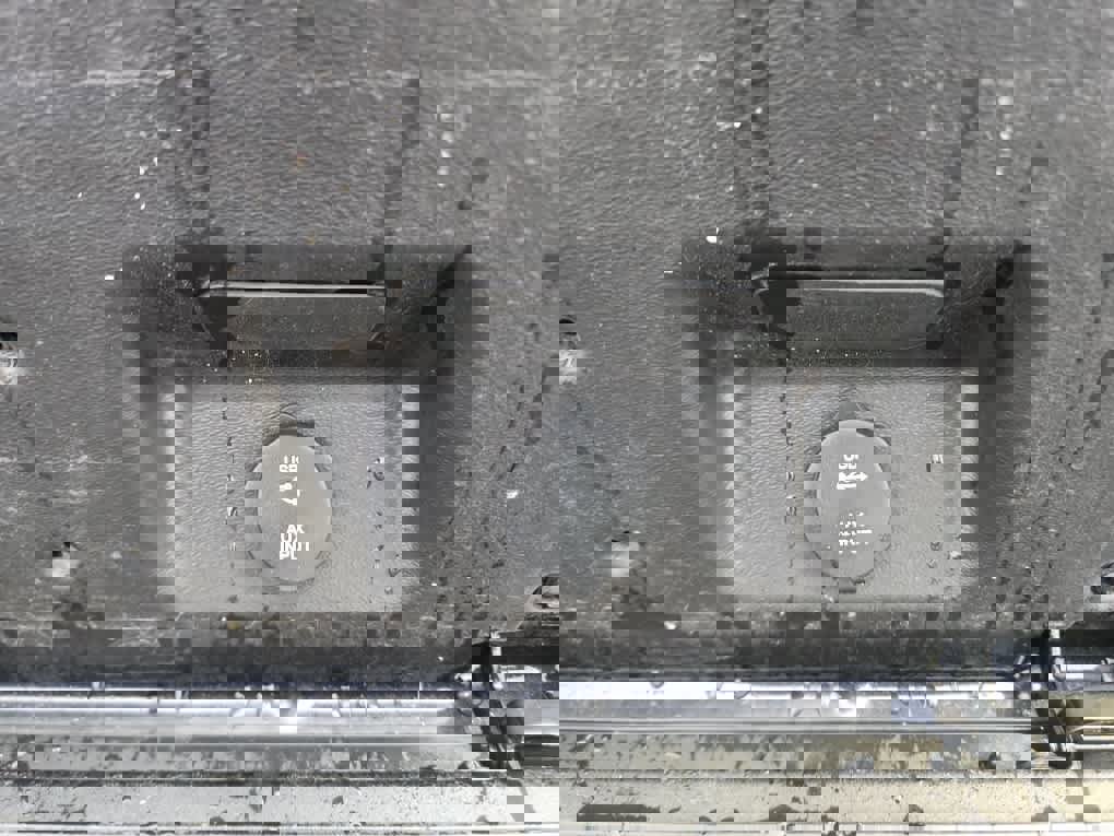 Used 2023 GMC Sierra 1500 AT4X image 16