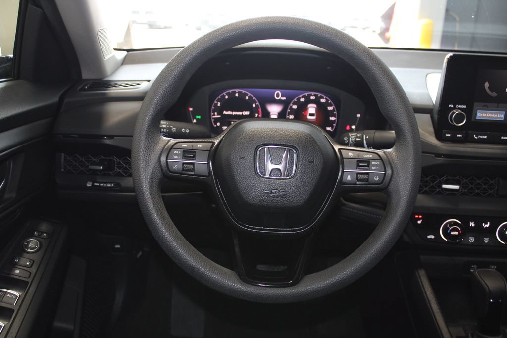 Used 2023 Honda Accord EX image 11