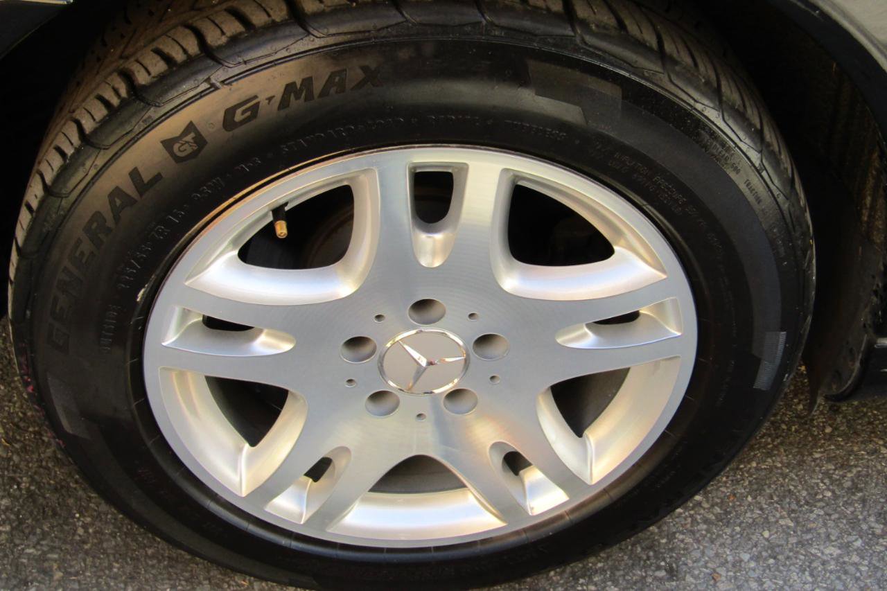 Used 2004 Mercedes-Benz E 320 4MATIC Wagon image 31