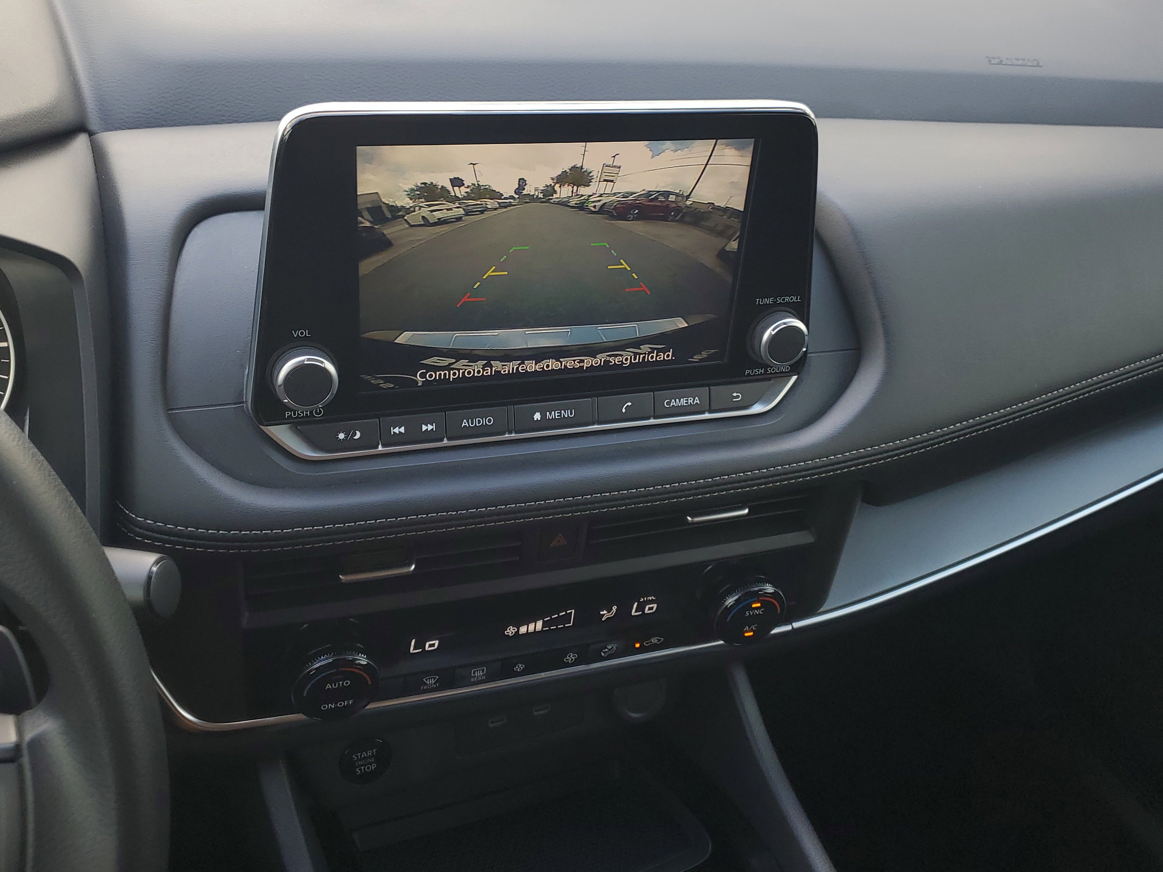 Certified 2024 Nissan Rogue SV image 26