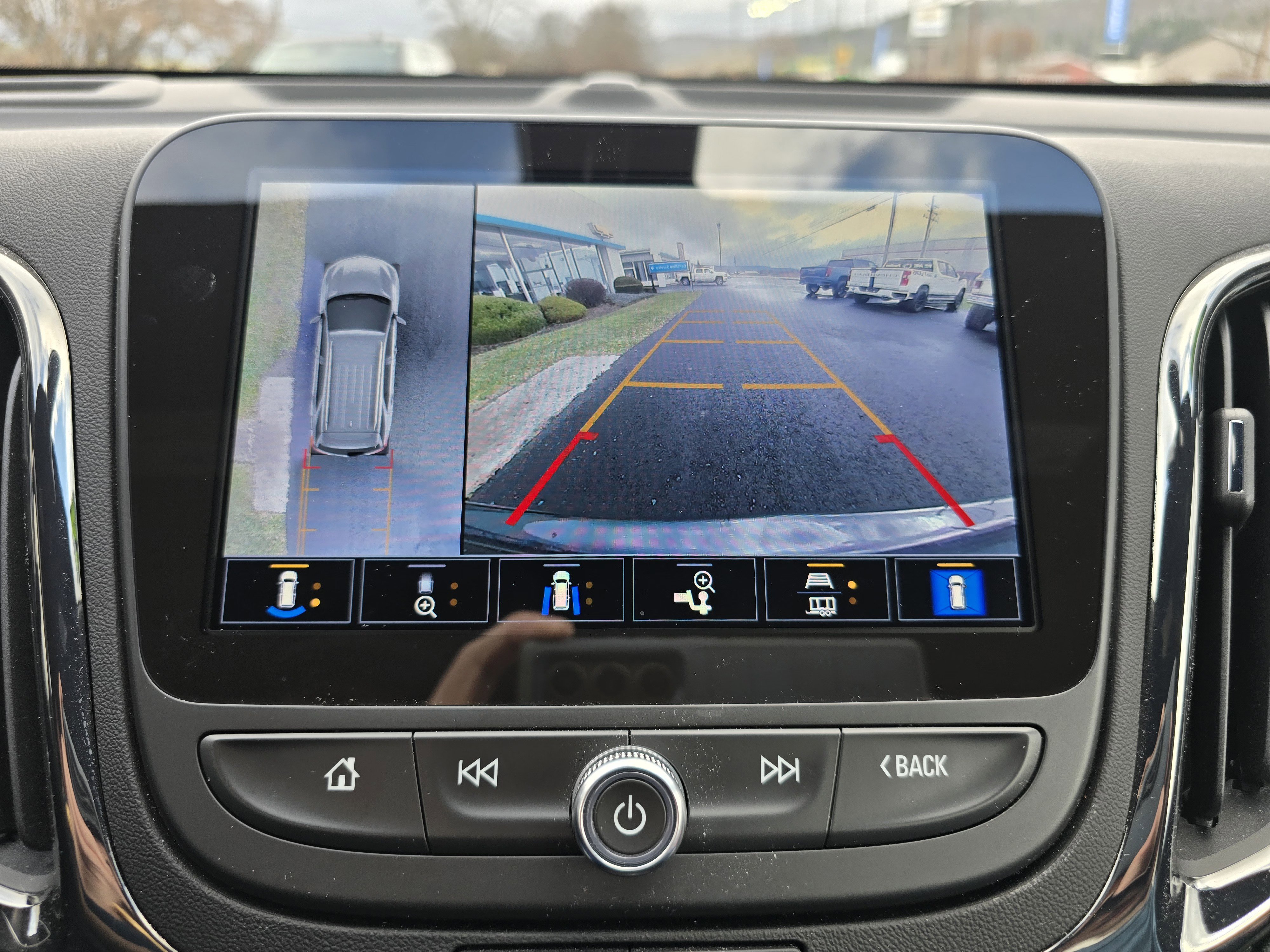 Used 2024 Chevrolet Equinox RS image 19