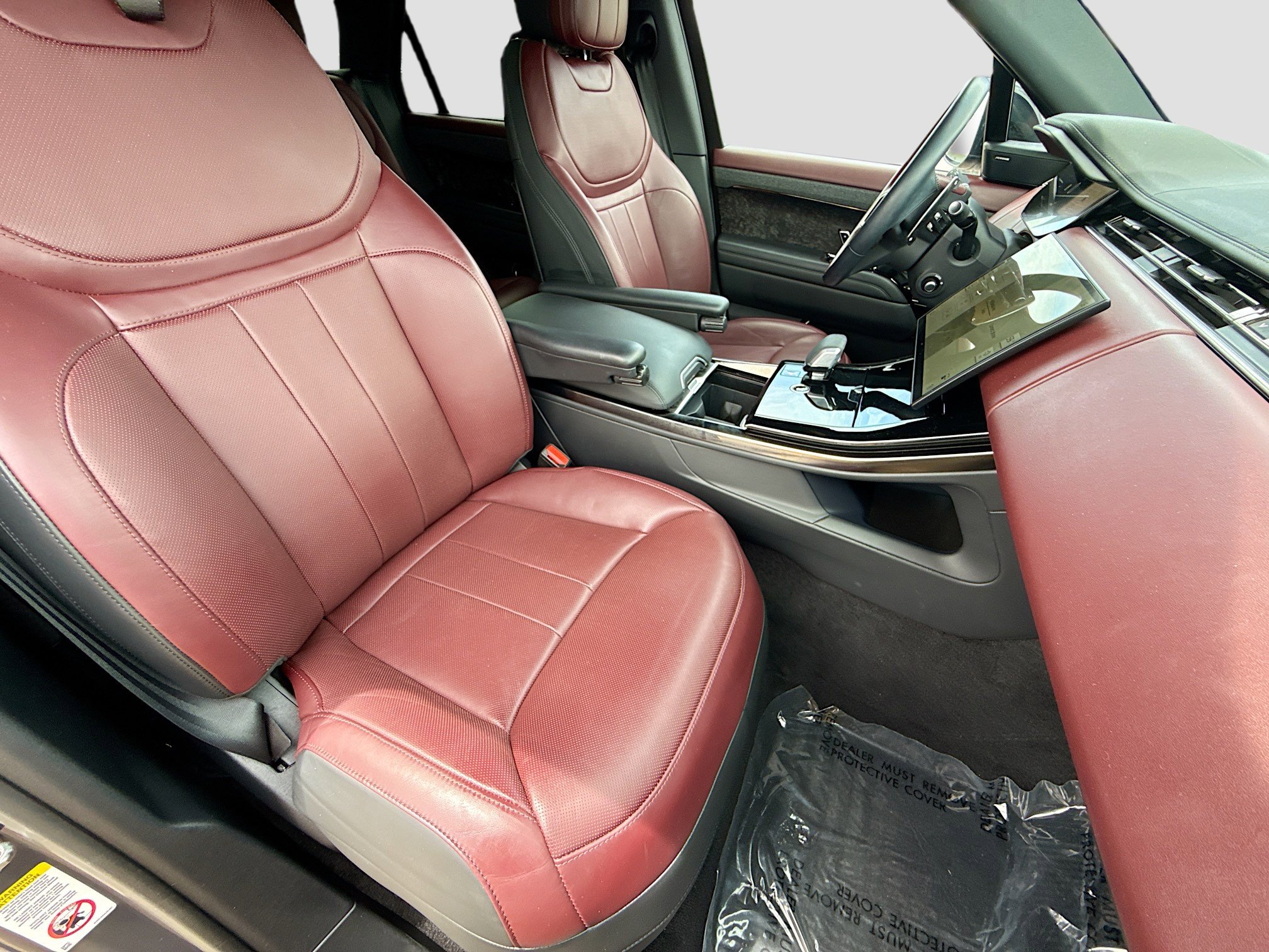 Used 2024 Land Rover Range Rover Sport Dynamic SE image 15