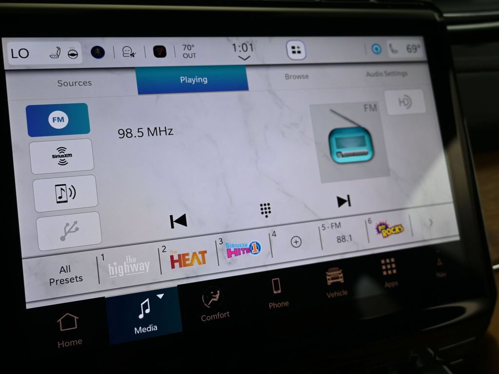 New 2025 Jeep Grand Cherokee Summit AWD/4WD image 27