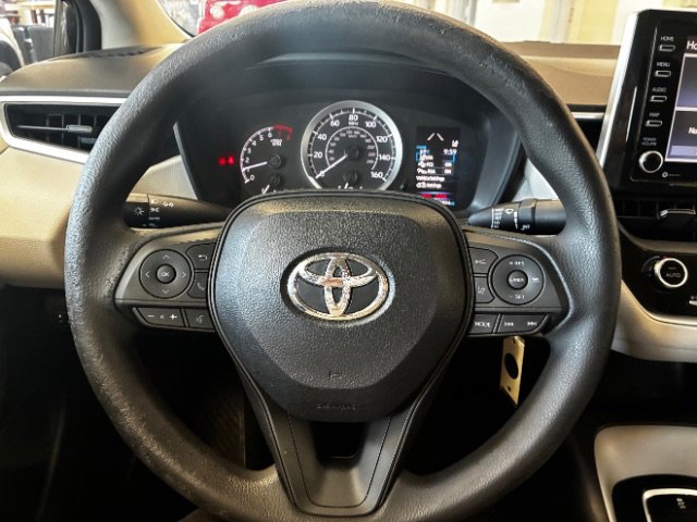 Used 2021 Toyota Corolla LE FWD image 20