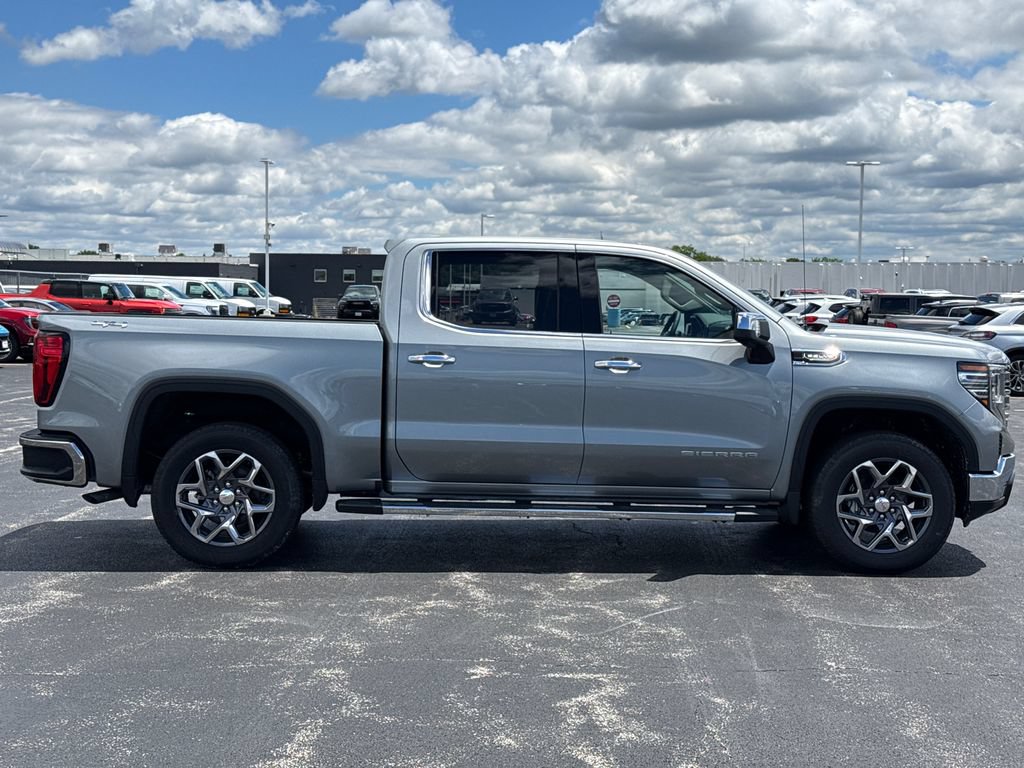New 2026 GMC Sierra 1500 SLT w/ SLT Premium Package AWD/4WD image 7