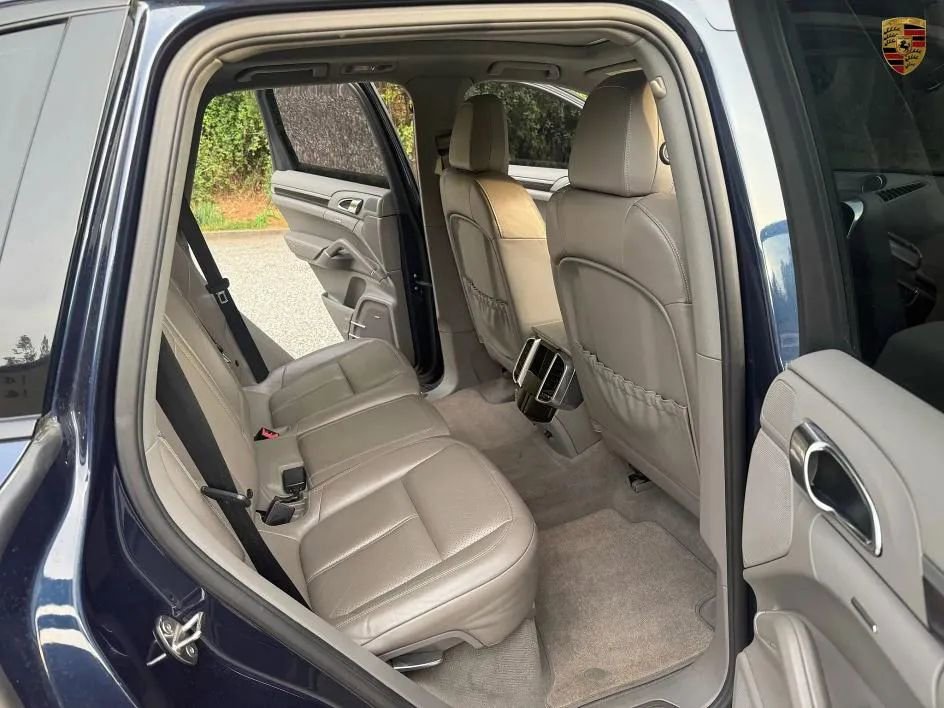 Used 2012 Porsche Cayenne S image 15