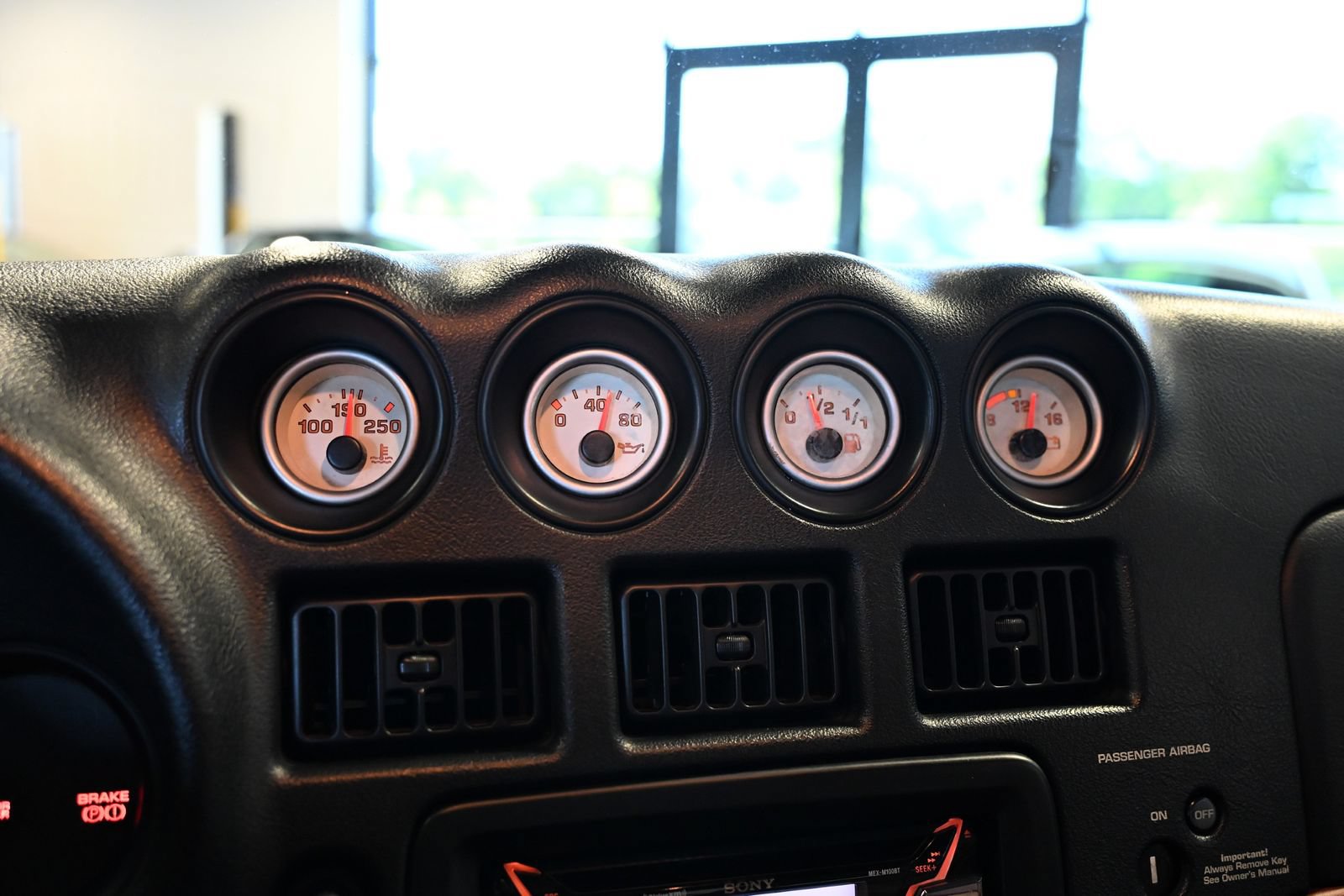 Used 2001 Dodge Viper RT/10 RWD image 39