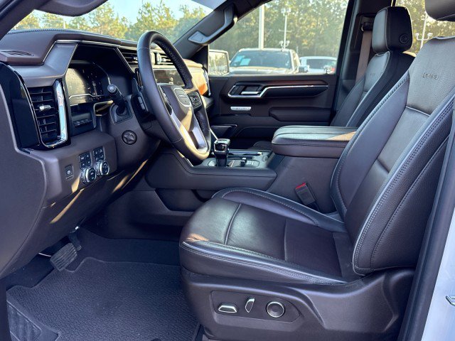 Used 2024 GMC Sierra 1500 Denali w/ Technology Package AWD/4WD image 20