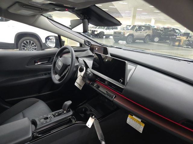 New 2027 Toyota Prius Plug-In Hybrid FWD image 11