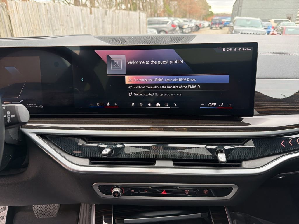 Used 2025 BMW X5 xDrive50e image 18