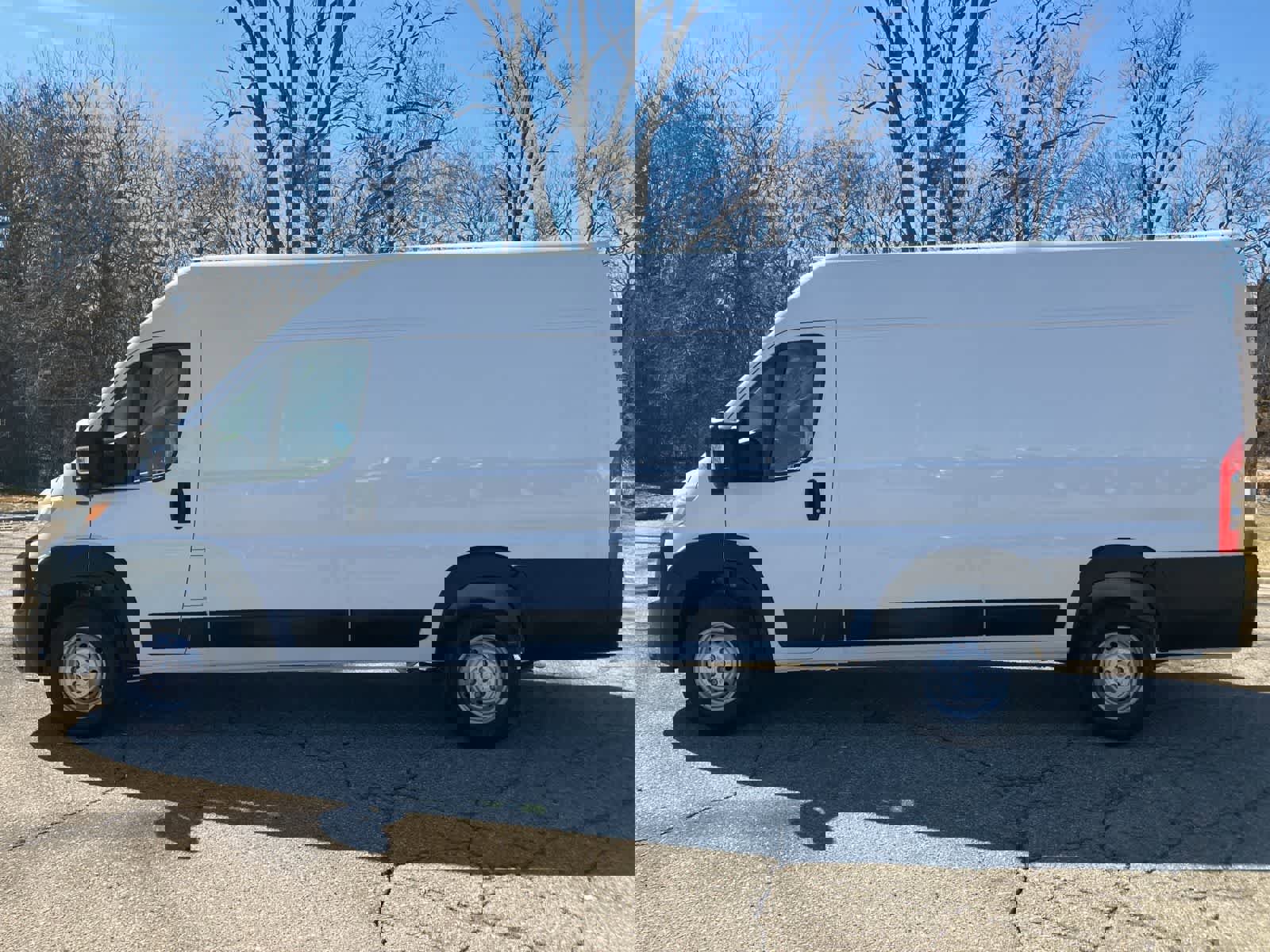 Used 2023 RAM ProMaster 3500 w/ Convenience Group image 8