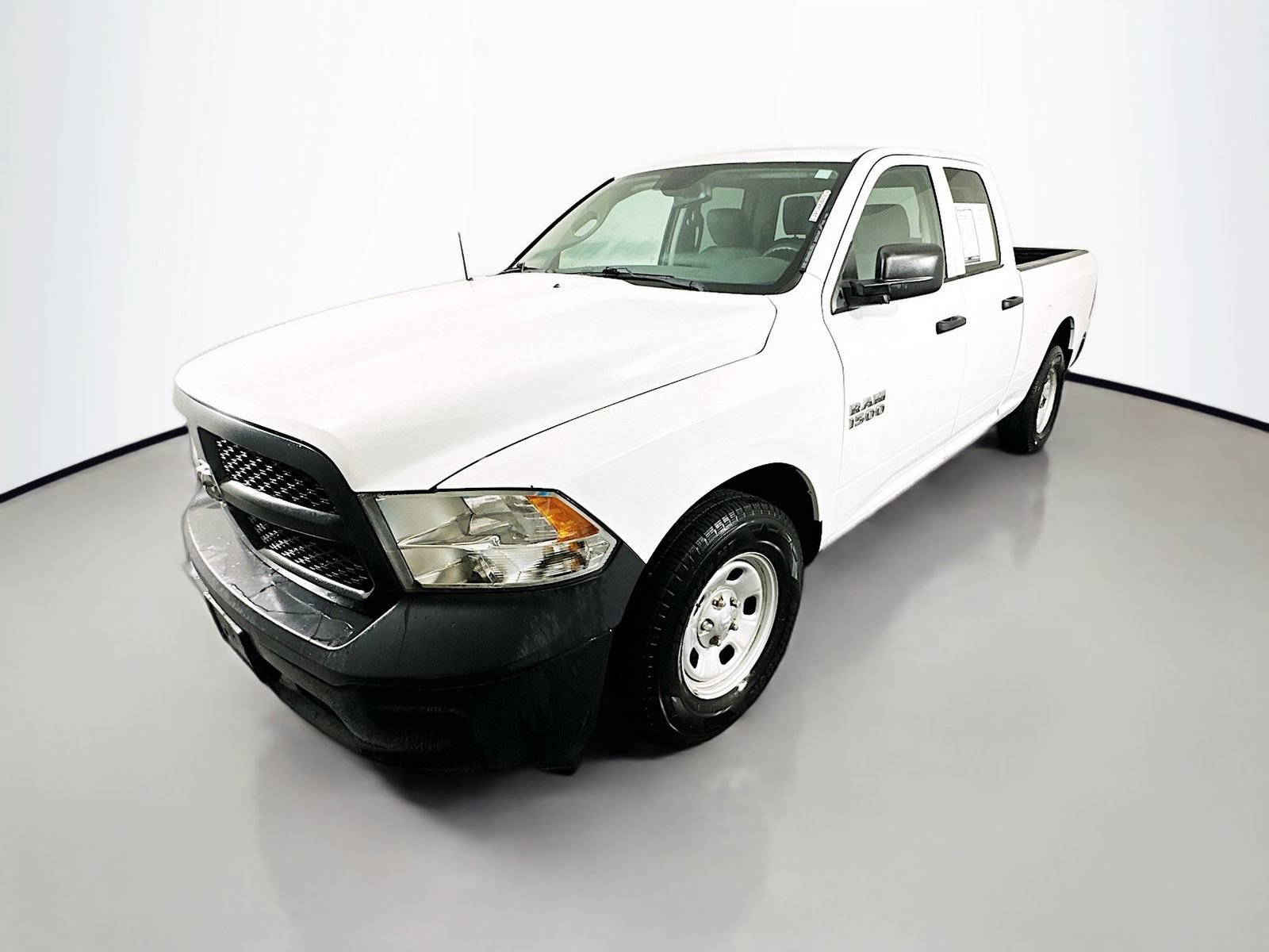Used 2016 RAM 1500 Tradesman RWD image 3