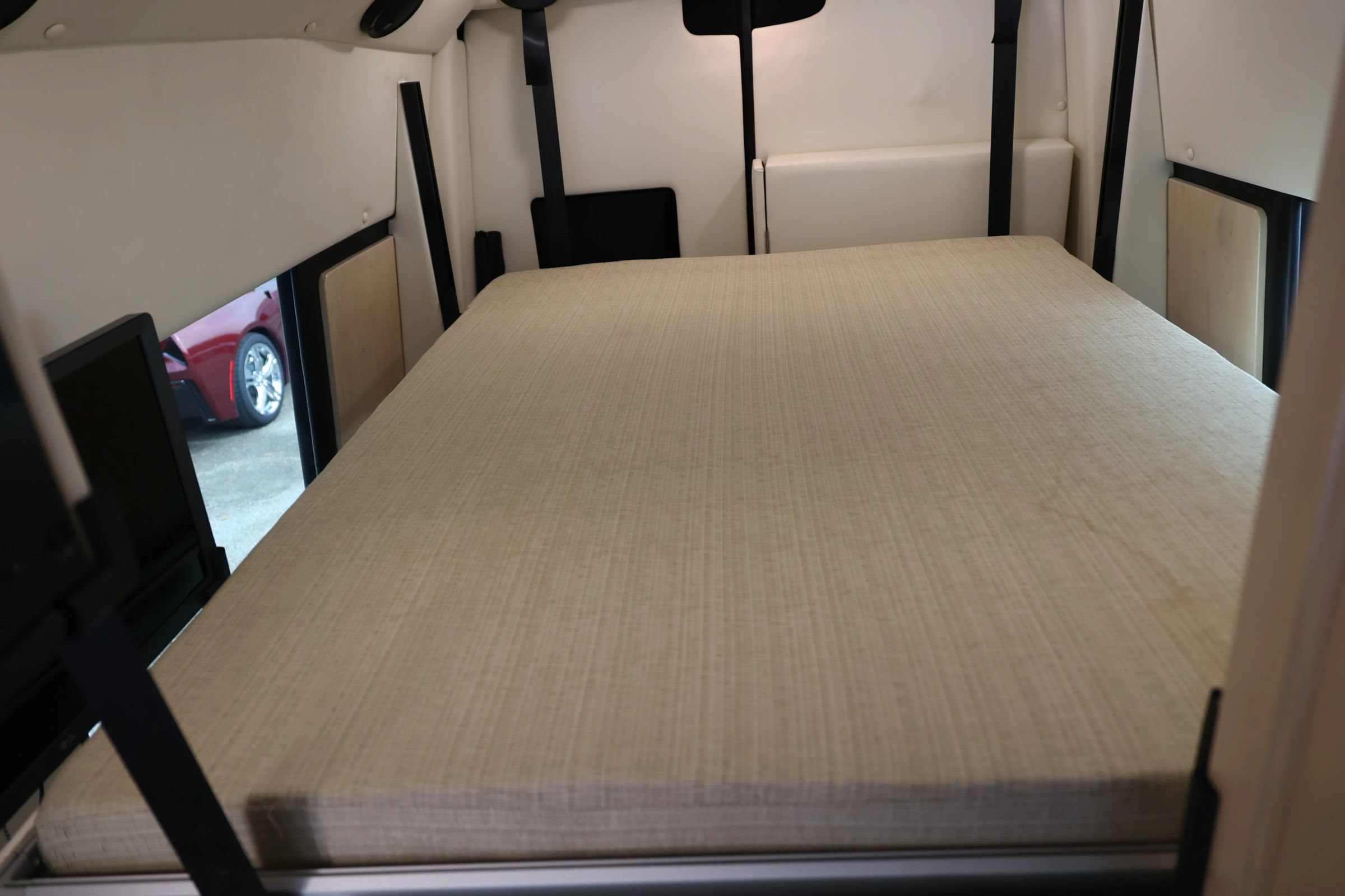 Used 2021 Mercedes-Benz Sprinter 3500 image 84