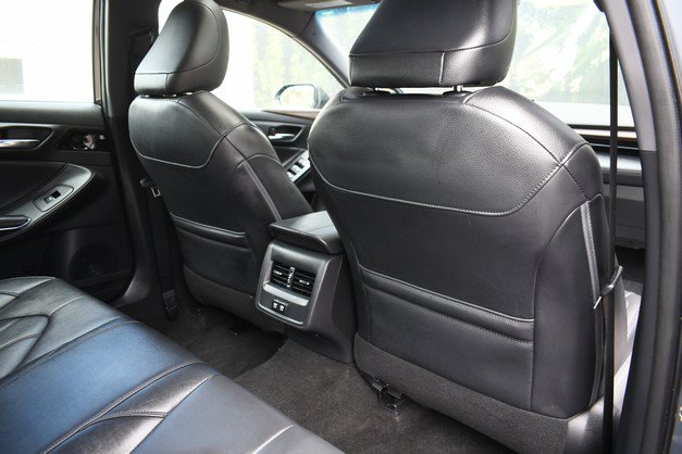 Certified 2019 Toyota Avalon XLE w/ Moonroof Package FWD image 28