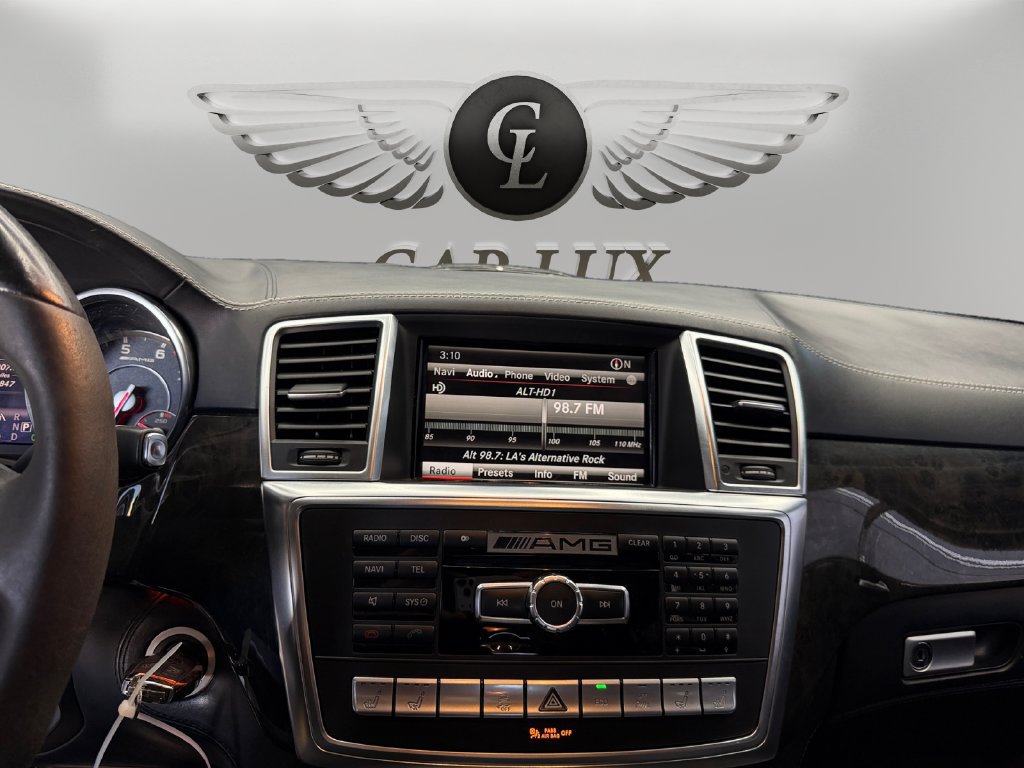 Used 2013 Mercedes-Benz ML 63 AMG 4MATIC image 22