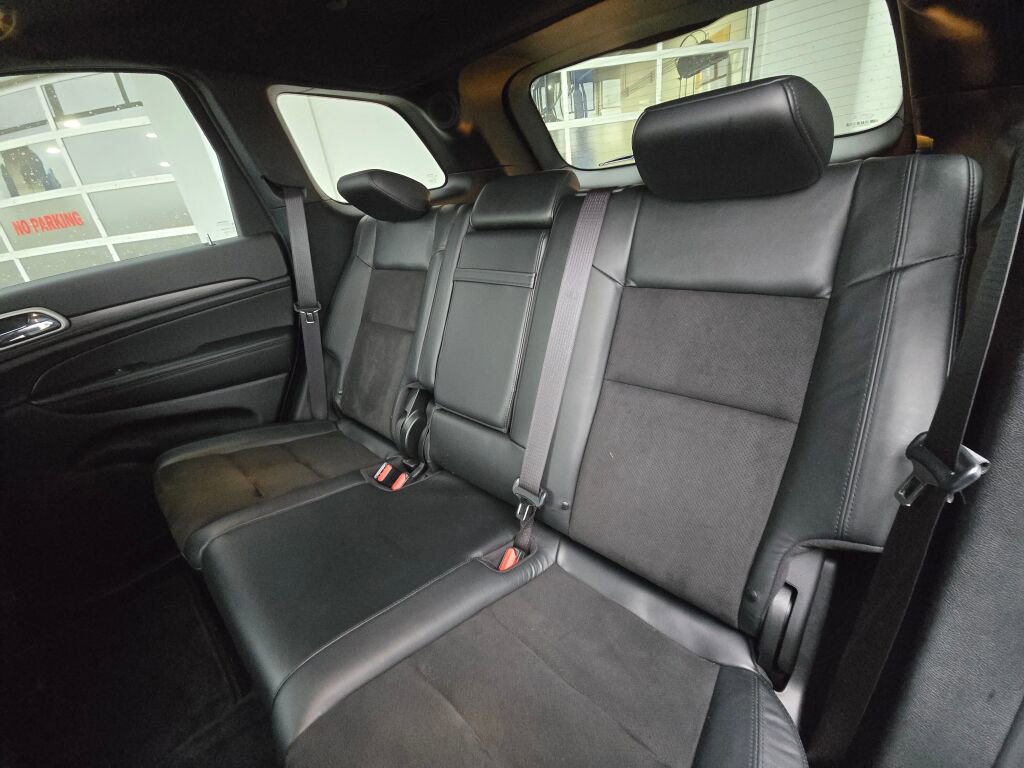 Used 2022 Jeep Grand Cherokee Laredo X image 14