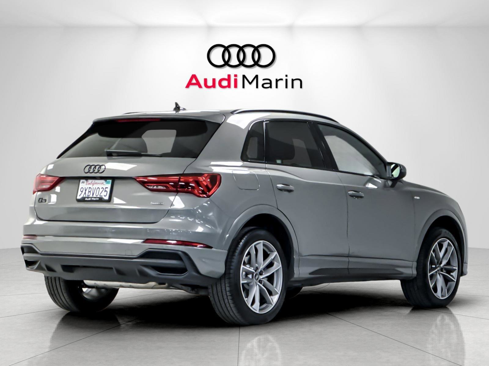 Certified 2025 Audi Q3 2.0T Premium w/ Convenience Package AWD/4WD image 5