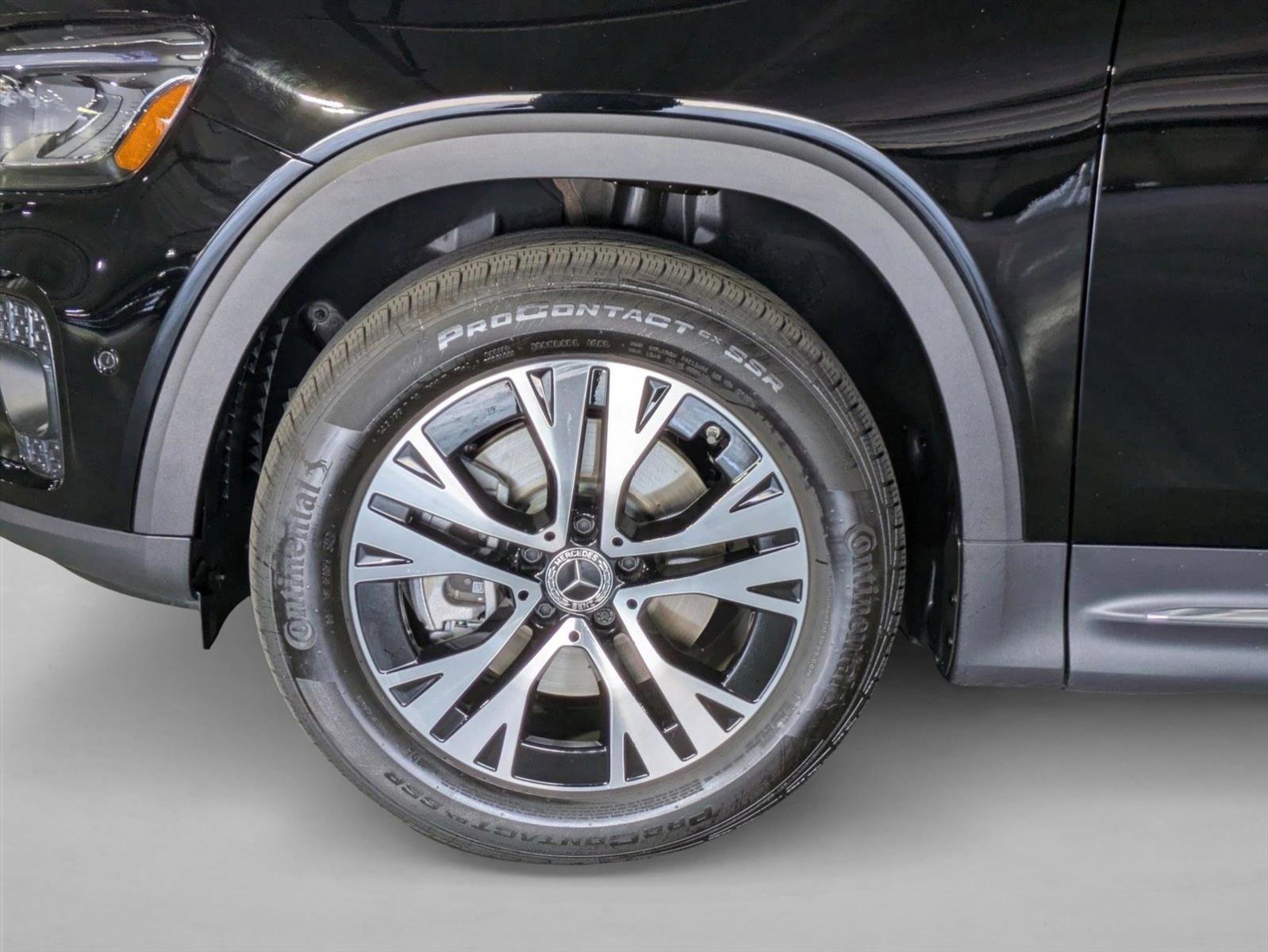 Certified 2025 Mercedes-Benz GLB 250 image 21