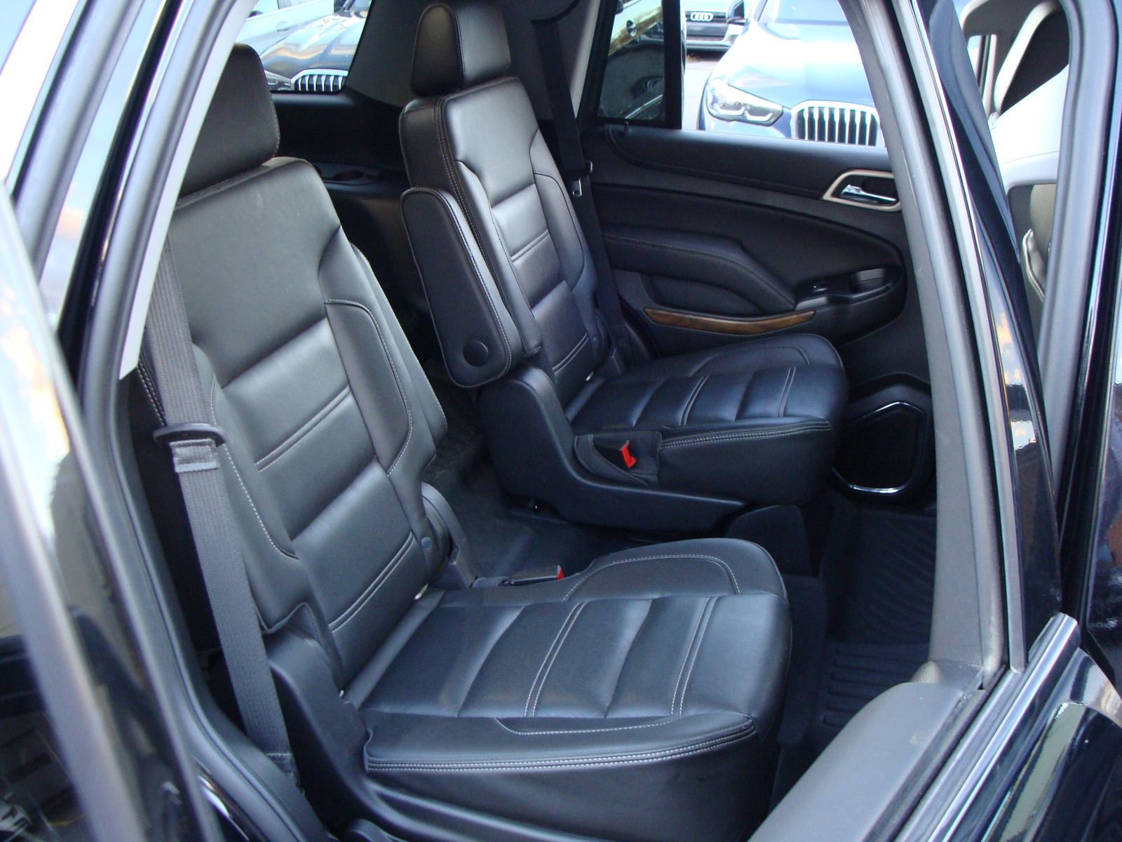 Used 2019 GMC Yukon Denali w/ Denali Ultimate Package image 12