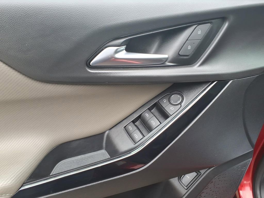 Certified 2025 Chevrolet Equinox LT w/ Convenience Package II image 11