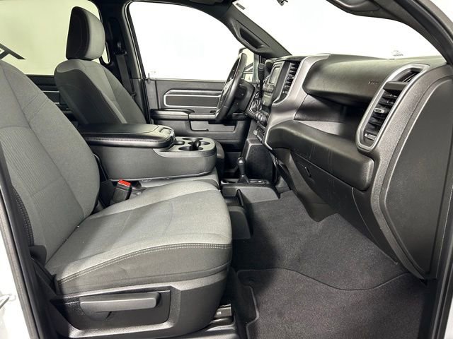 Used 2024 RAM 3500 SLT w/ Quick Order Package 2YG SLT AWD/4WD image 9
