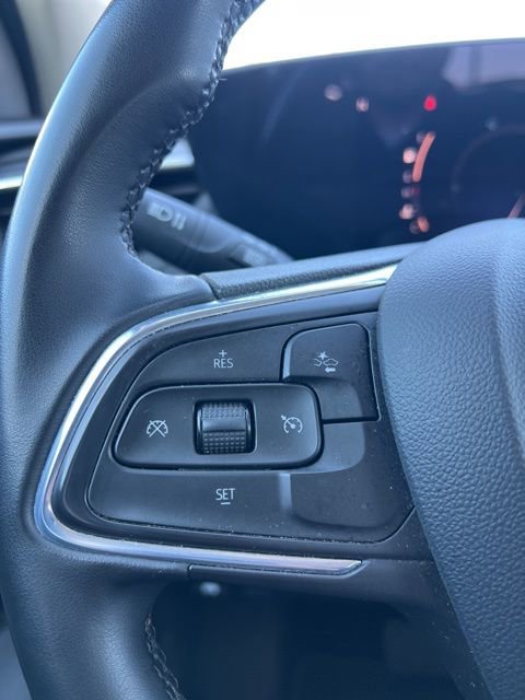 Used 2024 Buick Encore GX Sport Touring image 12