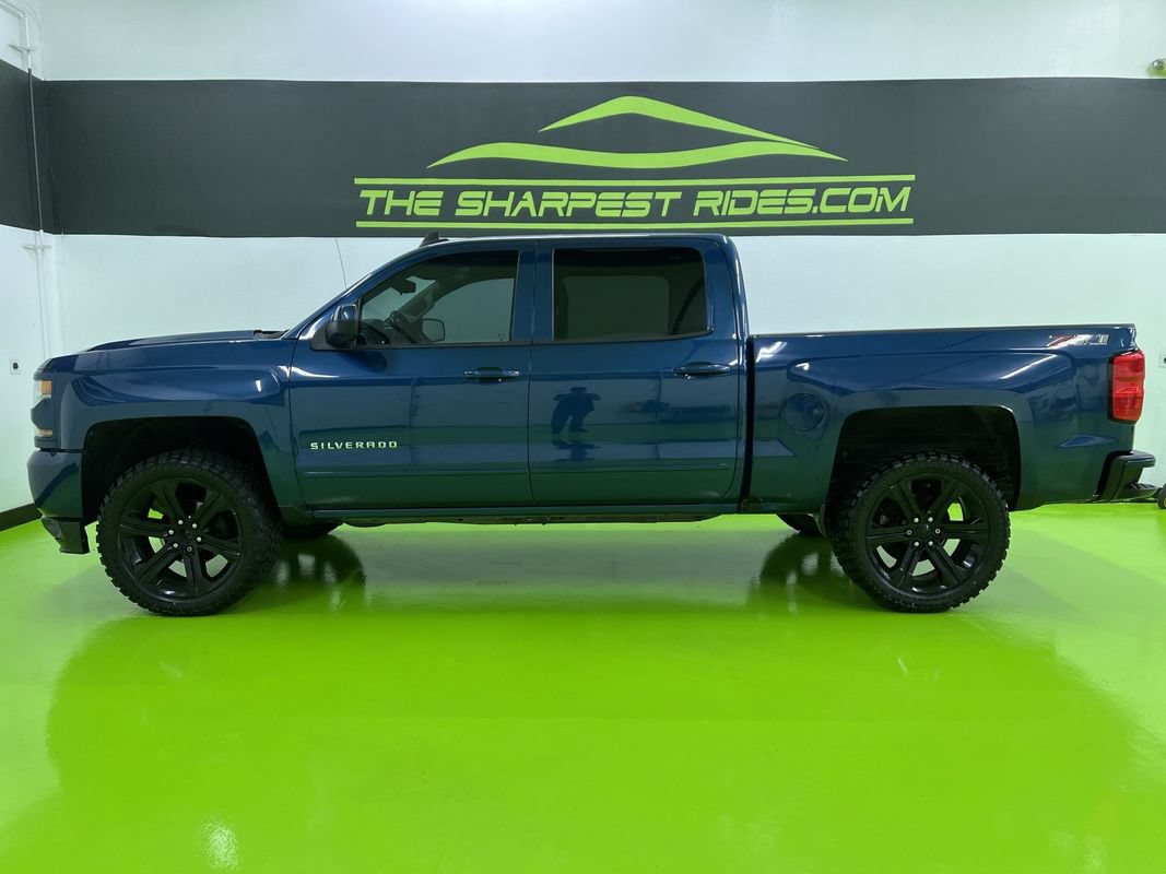 Used 2018 Chevrolet Silverado 1500 LT w/ All Star Edition AWD/4WD image 6