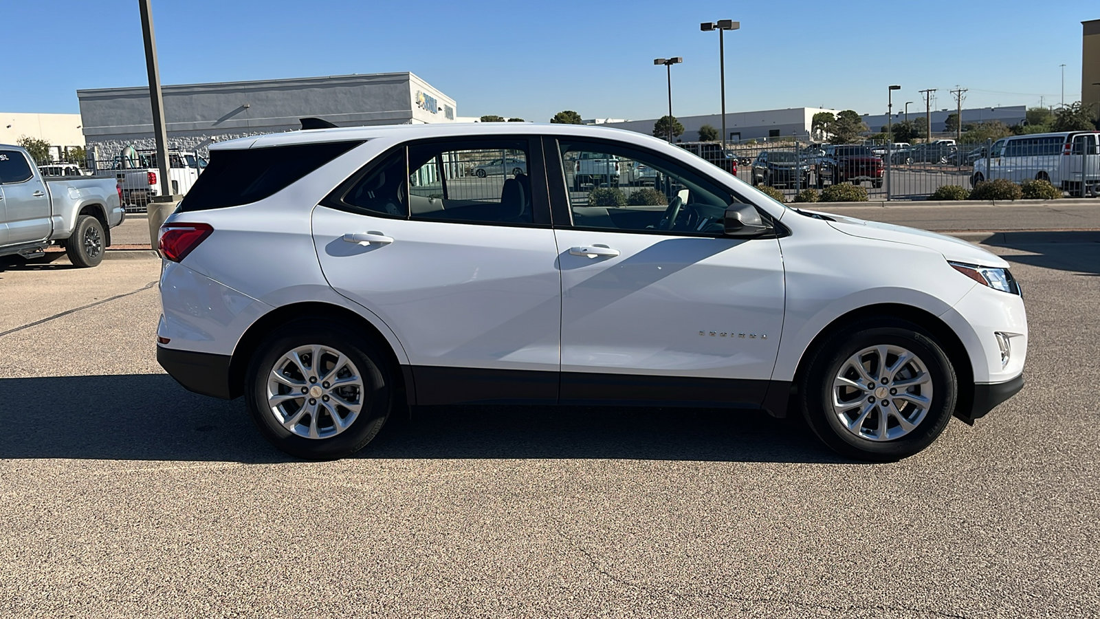 Certified 2021 Chevrolet Equinox LS image 9