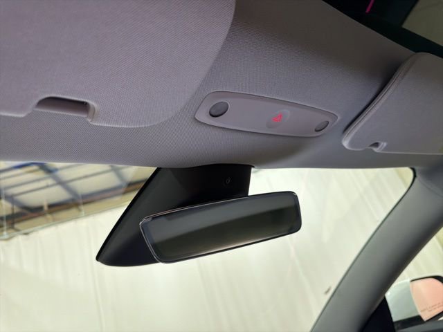 Used 2025 Tesla Model 3 Long Range RWD image 18
