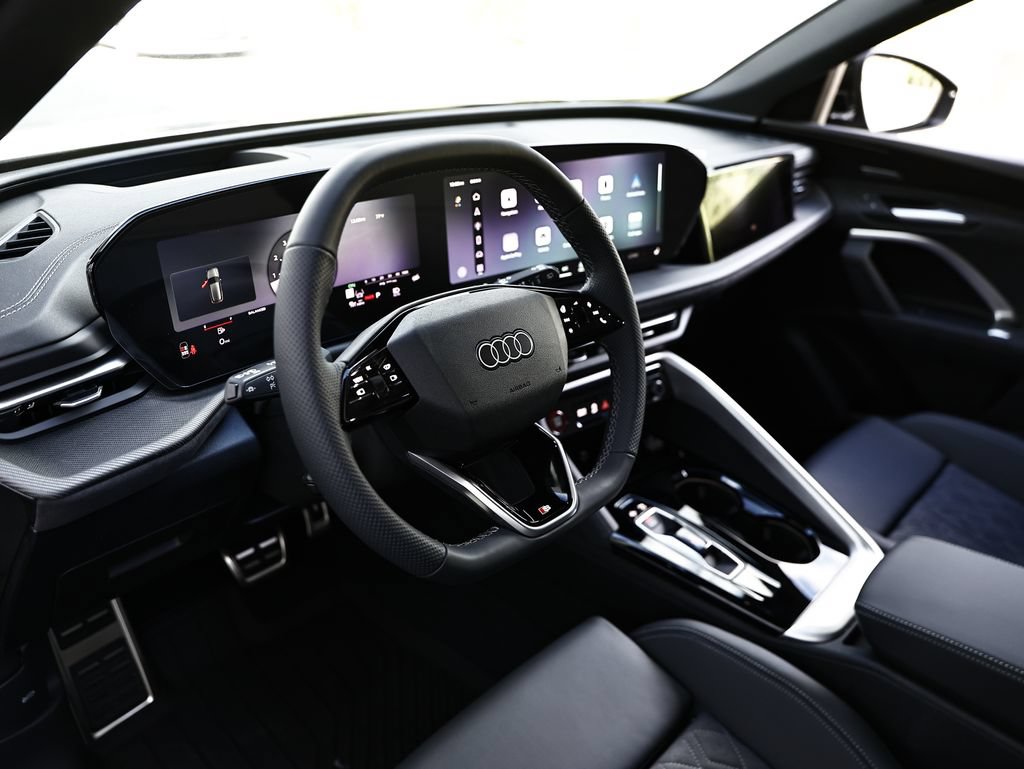 New 2026 Audi SQ5 Premium Plus AWD/4WD image 20