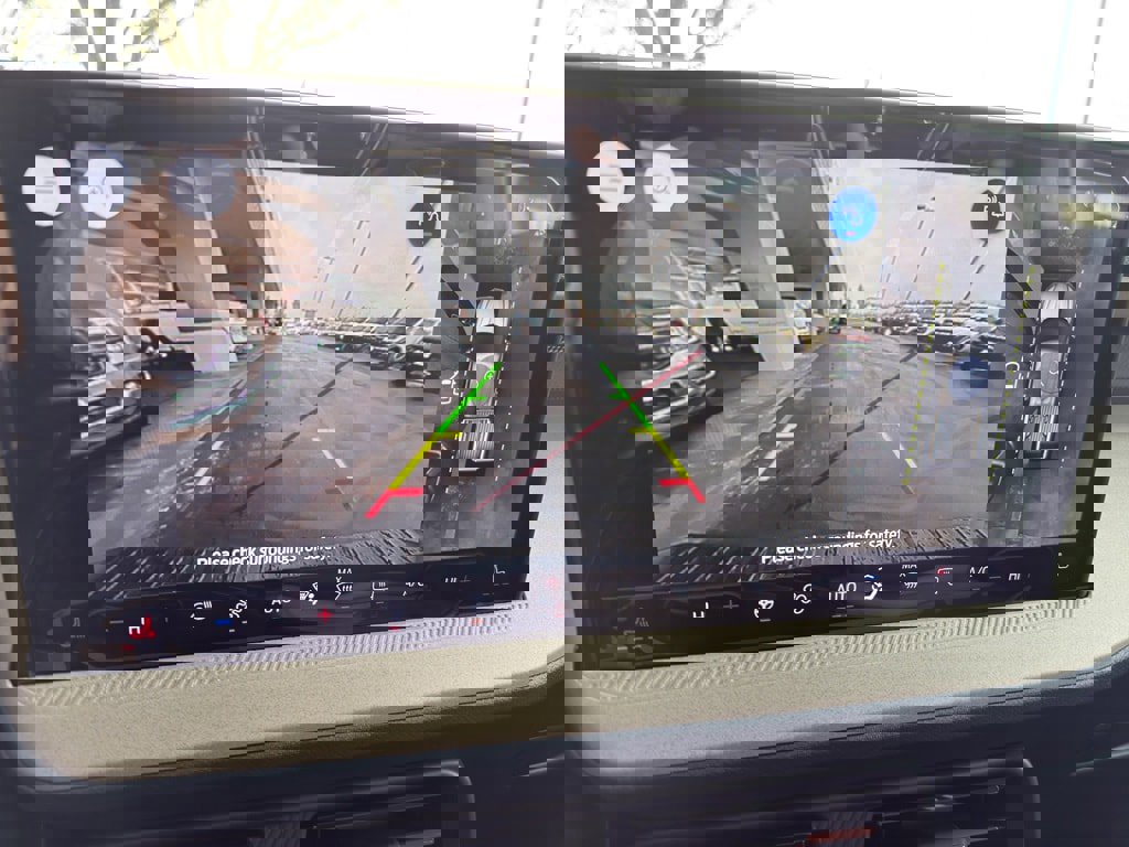 New 2026 Ford Maverick Lariat image 40