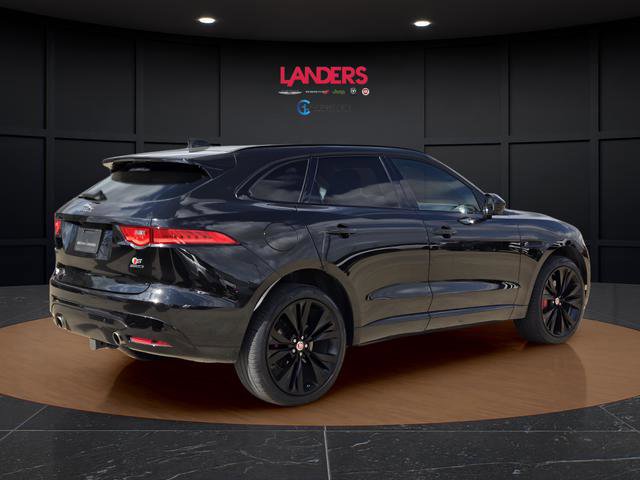 Used 2020 Jaguar F-PACE S image 4