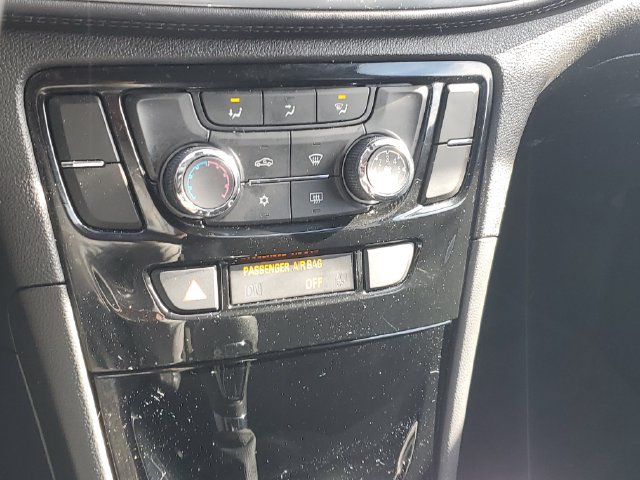Certified 2020 Buick Encore Preferred FWD image 25