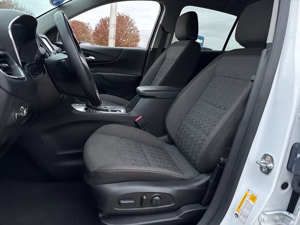 Used 2024 Chevrolet Equinox LT image 17