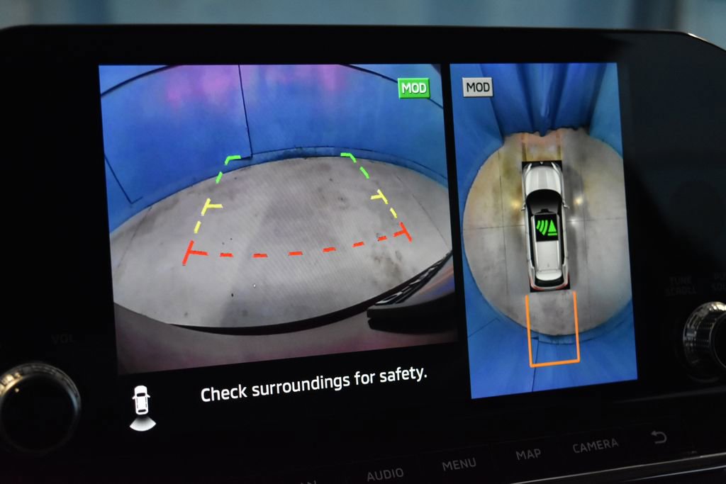 Used 2024 Mitsubishi Outlander SE image 11