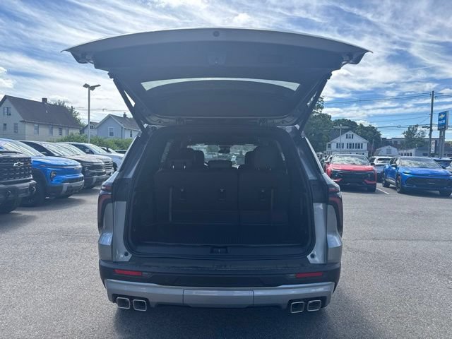 New 2026 Chevrolet Traverse Z71 w/ Enhanced Driving Package AWD/4WD image 13