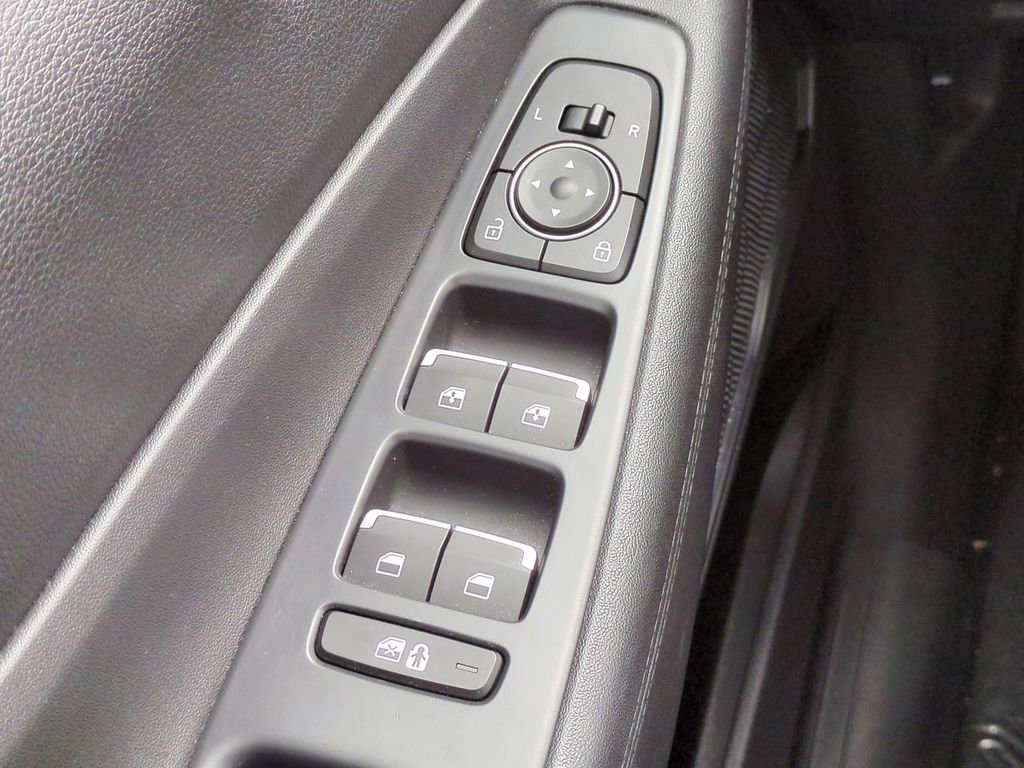 Used 2022 Hyundai Santa Fe XRT w/ Winter Weather Package image 17