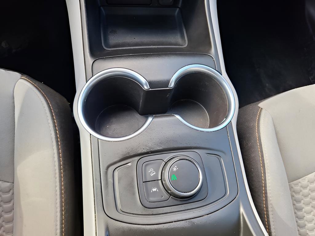 Used 2020 GMC Terrain SLE image 14