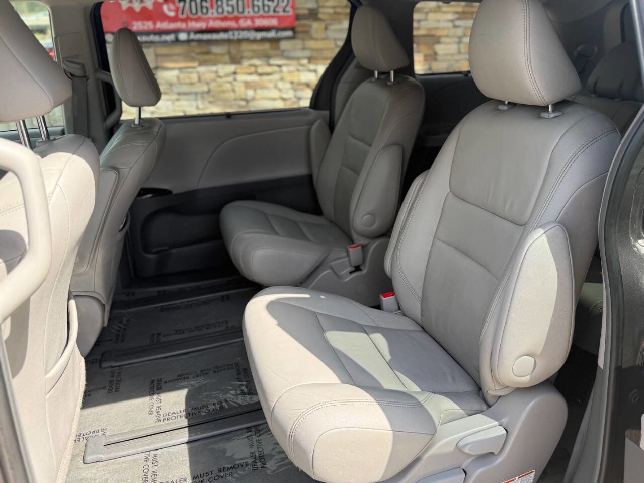 Used 2017 Toyota Sienna XLE Premium w/ Protection Package AWD/4WD image 12