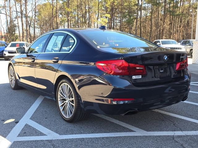 Used 2019 BMW 540i w/ Premium Package RWD image 3
