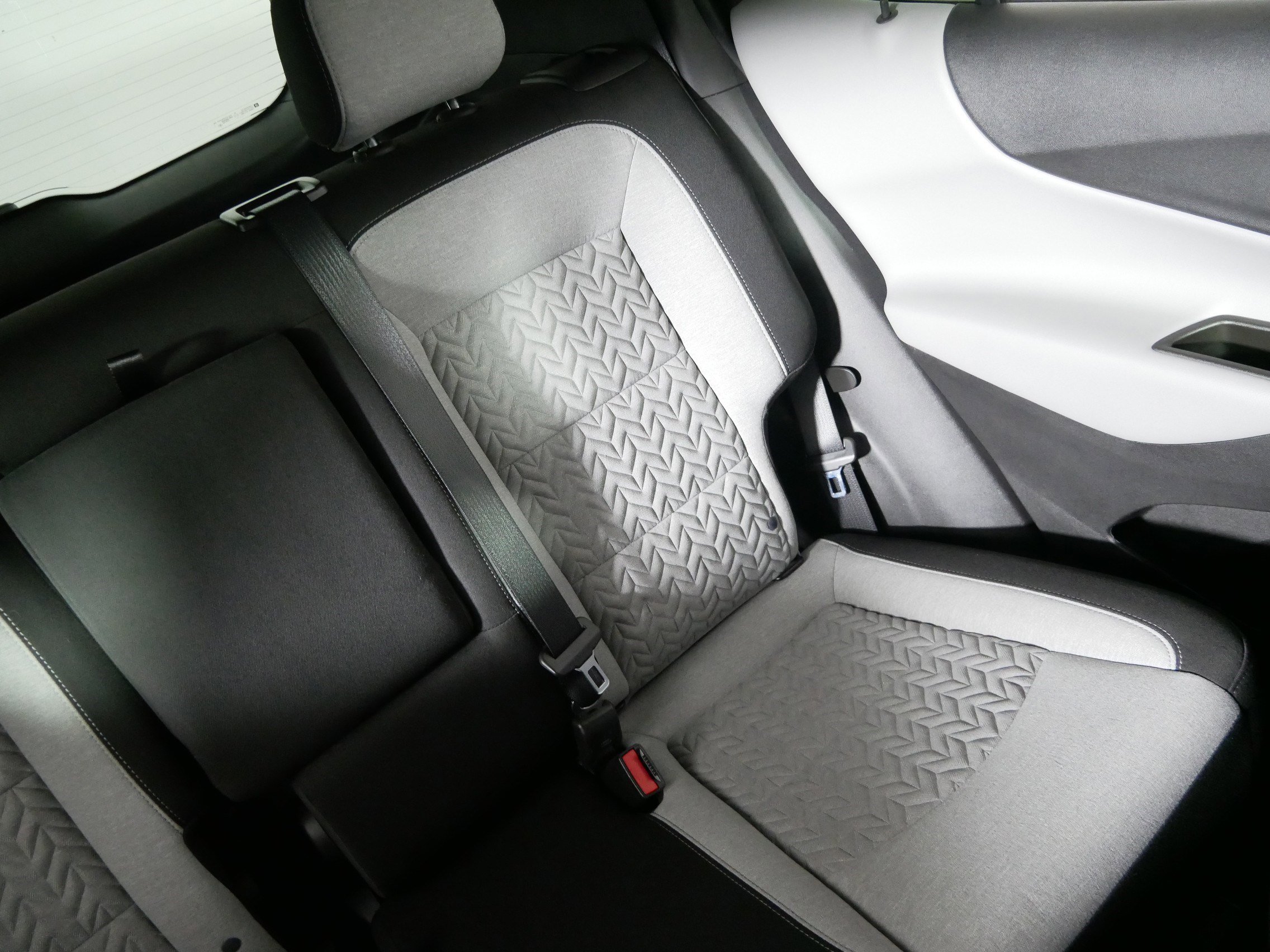 Used 2024 Chevrolet Equinox LS w/ LS Convenience Package FWD image 14