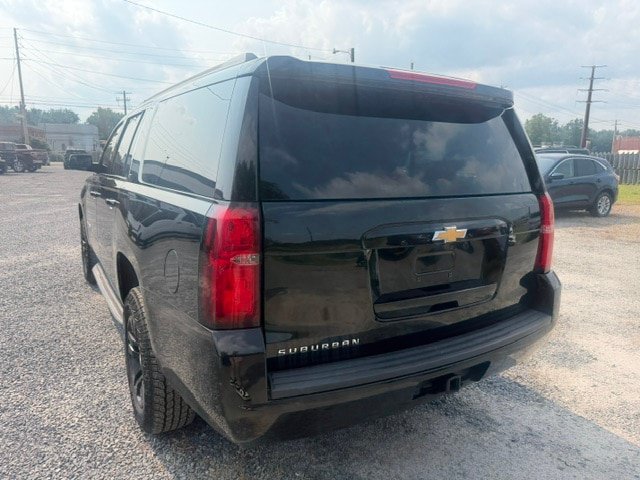 Used 2018 Chevrolet Suburban LT AWD/4WD image 3